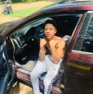 Meet your Posher, Eric